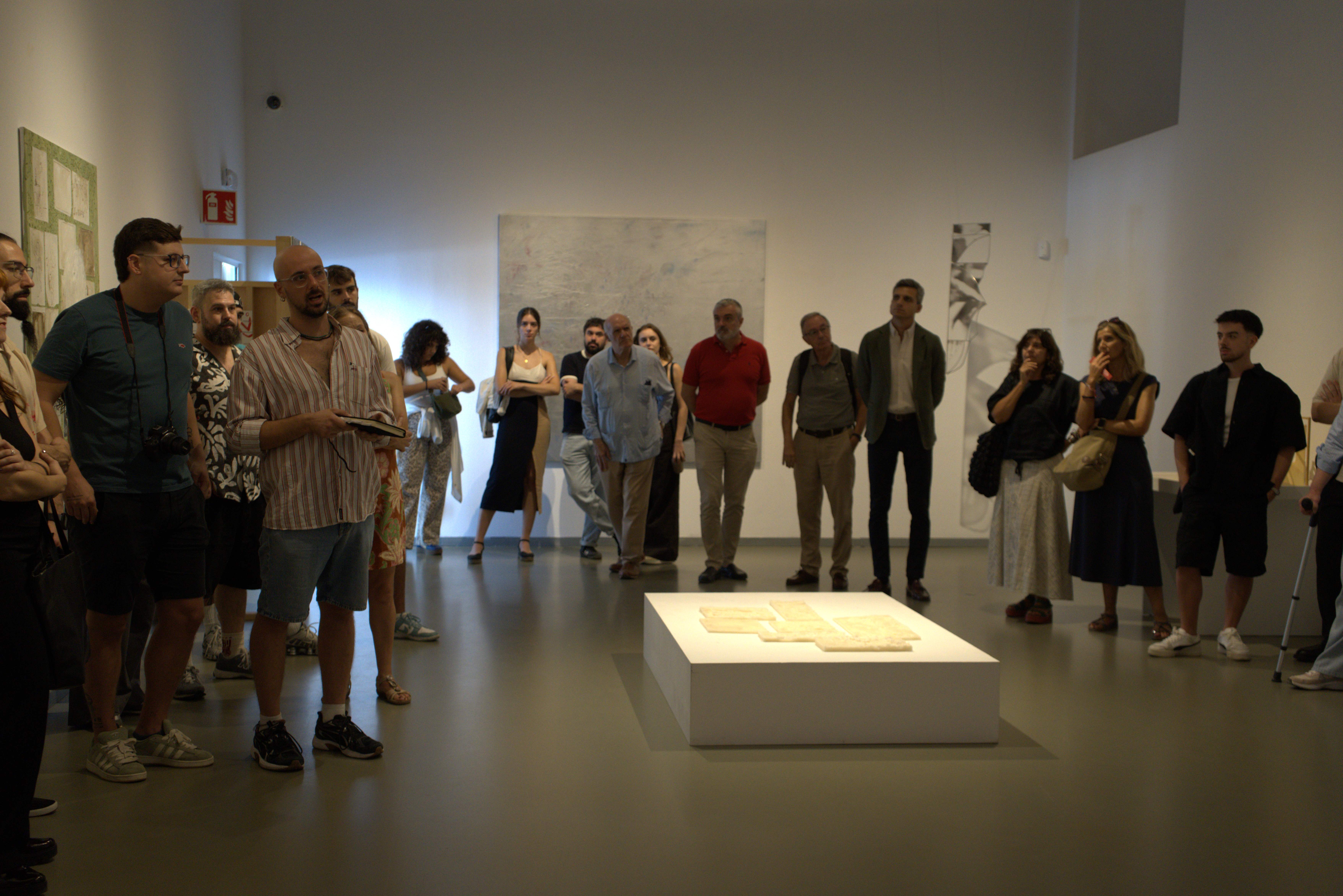 El XXXII Certamen Europeo de Artes Plásticas de la Universidad de Sevilla abre sus puertas en la Sala MDD del CICUS - Imagen de la noticia 6