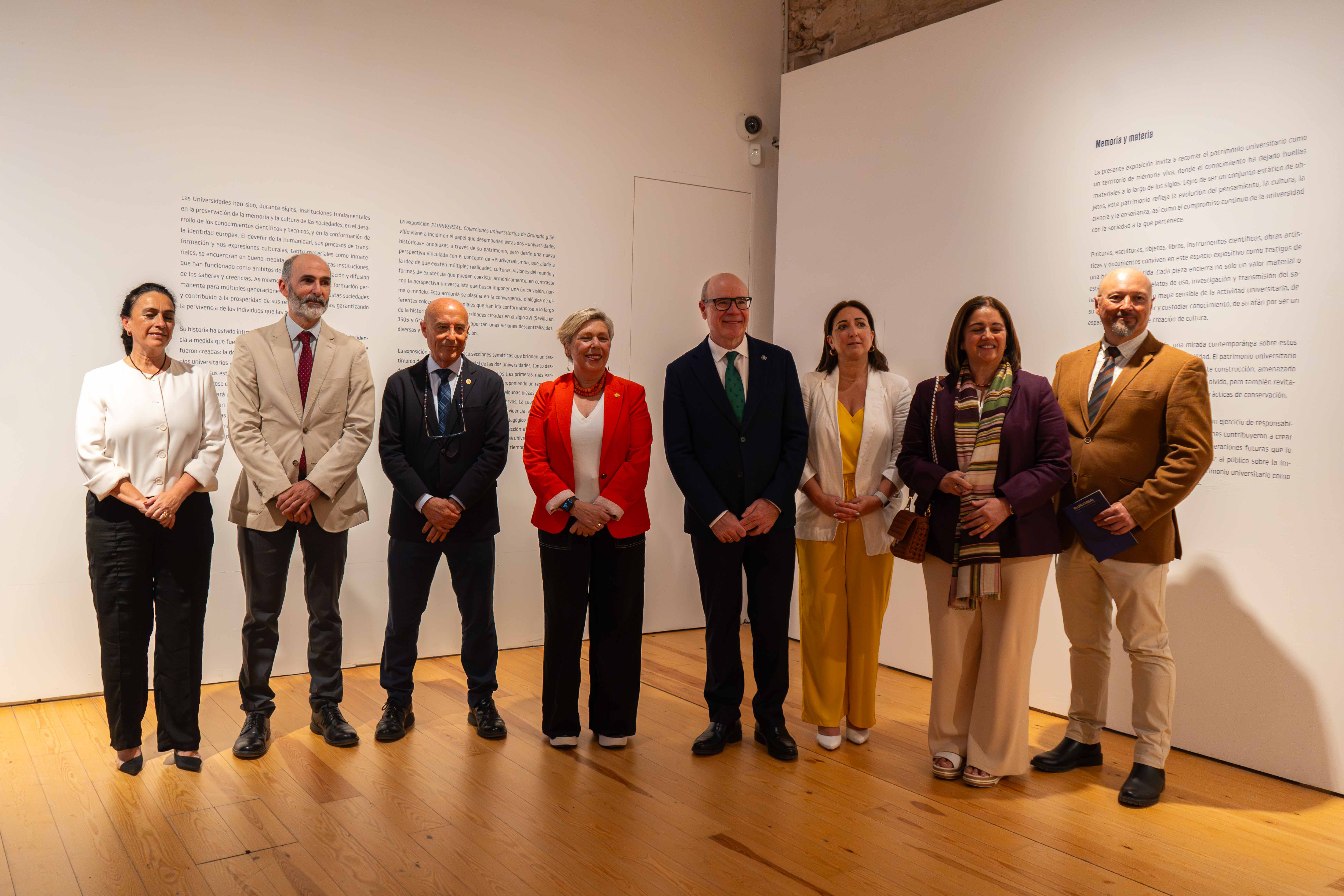 La Universidad de Sevilla acoge la exposición ‘Pluriversal’ sobre el patrimonio universitario andaluz - Imagen de la noticia 1