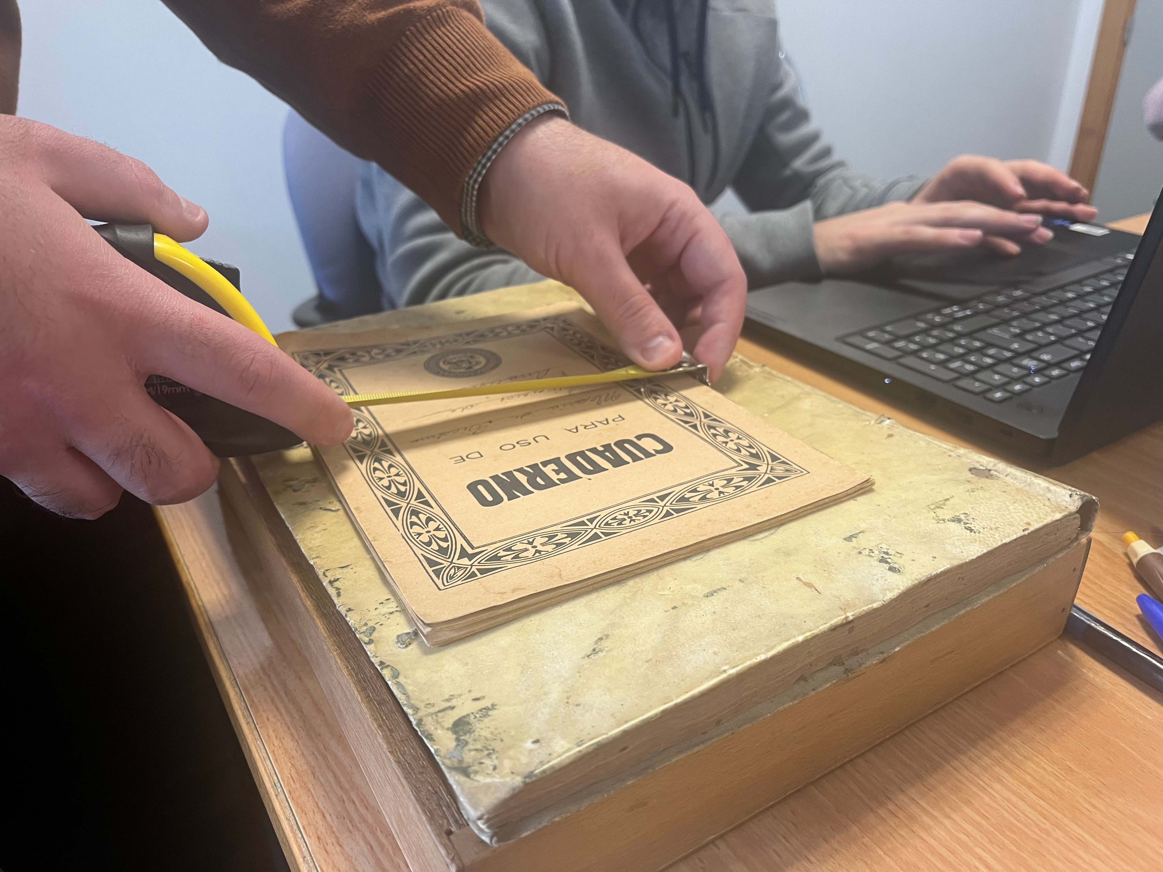 Comienza la catalogación de los fondos del Museo Pedagógico - Imagen de la noticia 2
