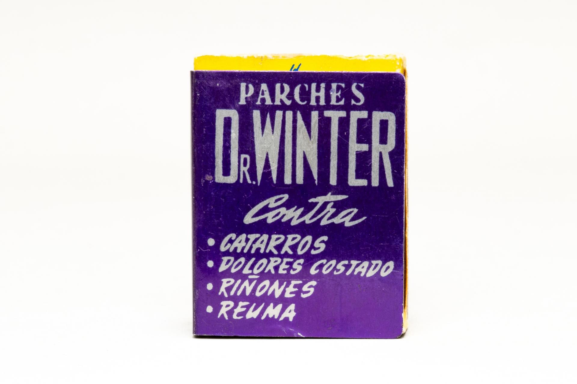 Publicidad en forma de caja de cerillas de los parches porosos del Dr. Winter.