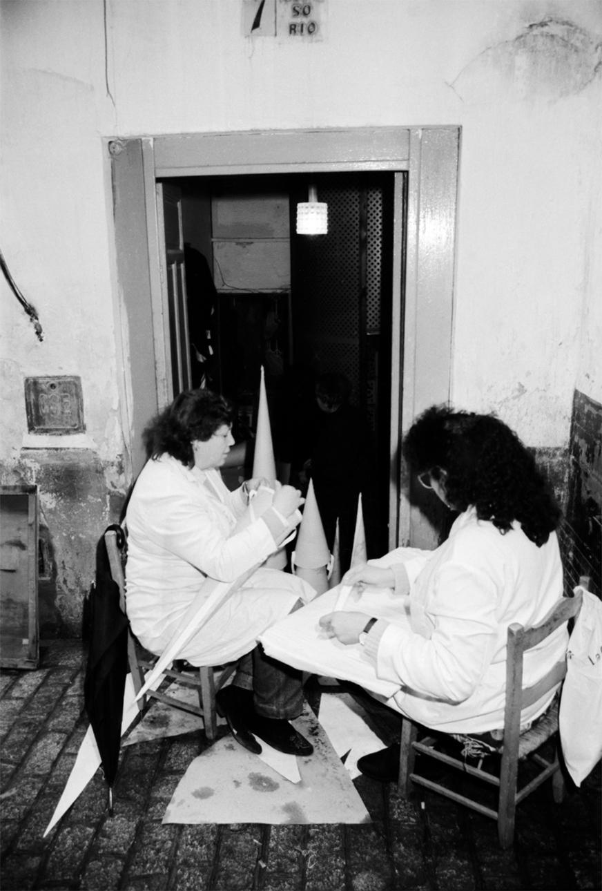 Fabricación de capirotes