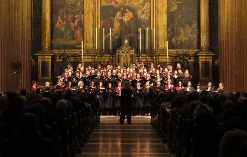 RESOLUCIÓN DE LA UNIVERSIDAD DE SEVILLA POR LA QUE SE CONVOCAN AYUDAS PARA EL FOMENTO DE LA PARTICIPACIÓN DE ESTUDIANTES Y EGRESADOS EN LAS ACTIVIDADES MUSICALES Y CULTURALES DE LA UNIVERSIDAD DE SEVILLA EN EL CURSO 2024/25 EN EL CORO UNIVERSITARIO